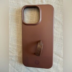 LEFTY Loopy iPhone 14 Pro Max Case in Deep Brown/Mauve